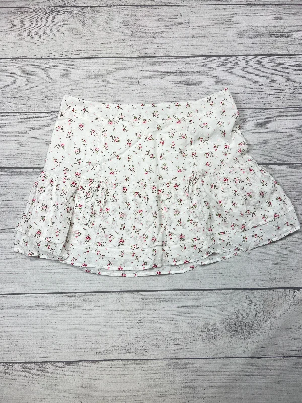 Skirt Mini & Short By Arula In Floral Print, Size: 16