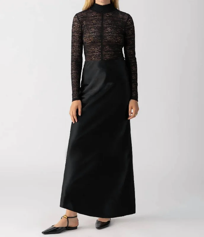 Everyday Maxi Skirt In Black