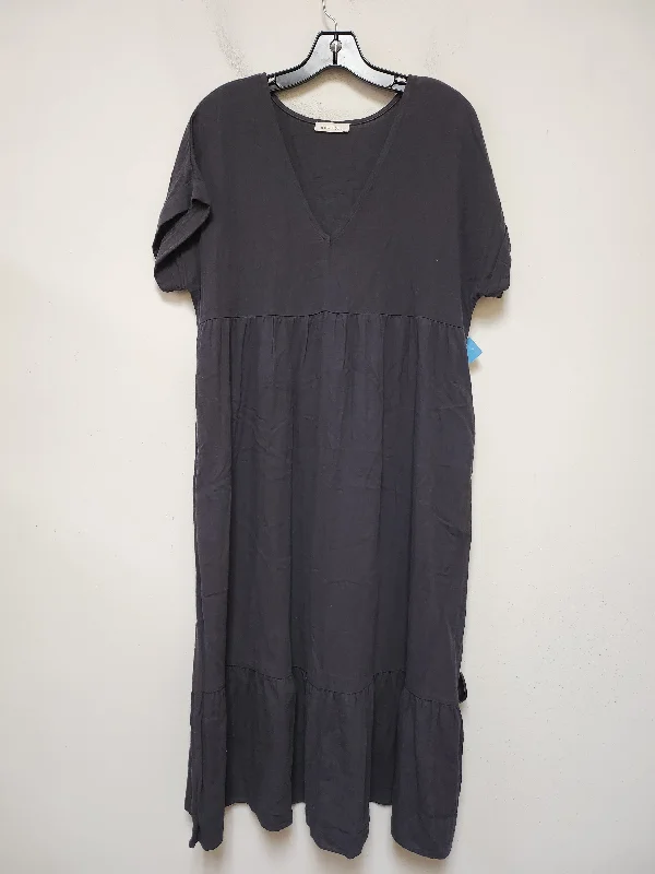 Dress Casual Midi By Clothes Mentor In Grey, Size: S