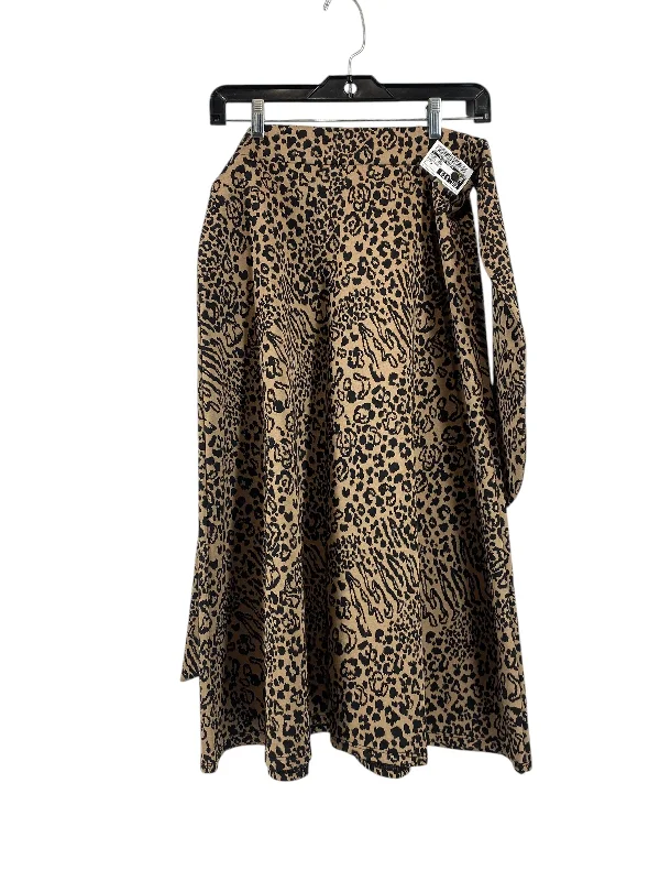 Skirt Midi By Clothes Mentor In Animal Print, Size: M