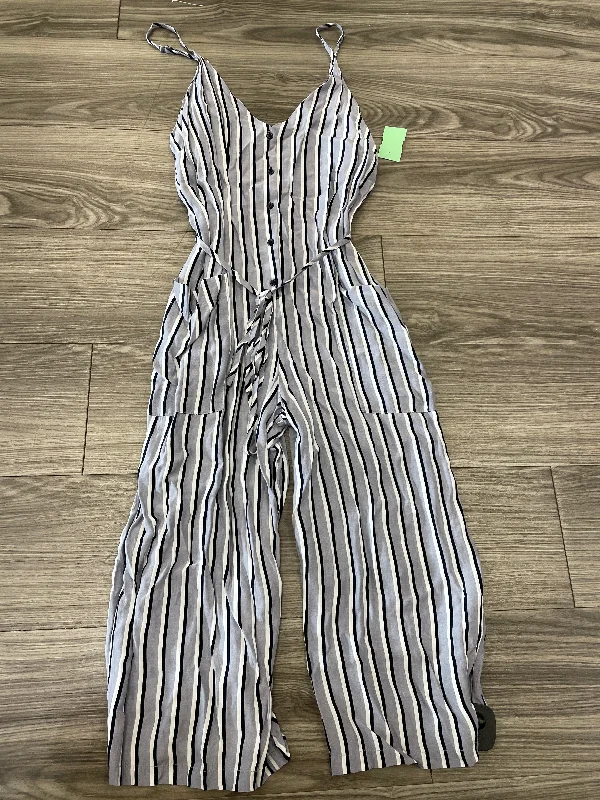 Jumpsuit By Clothes Mentor  Size: S