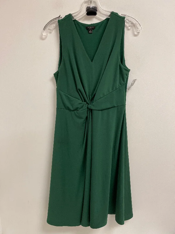 Dress Casual Midi By Ann Taylor In Green, Size: Sp